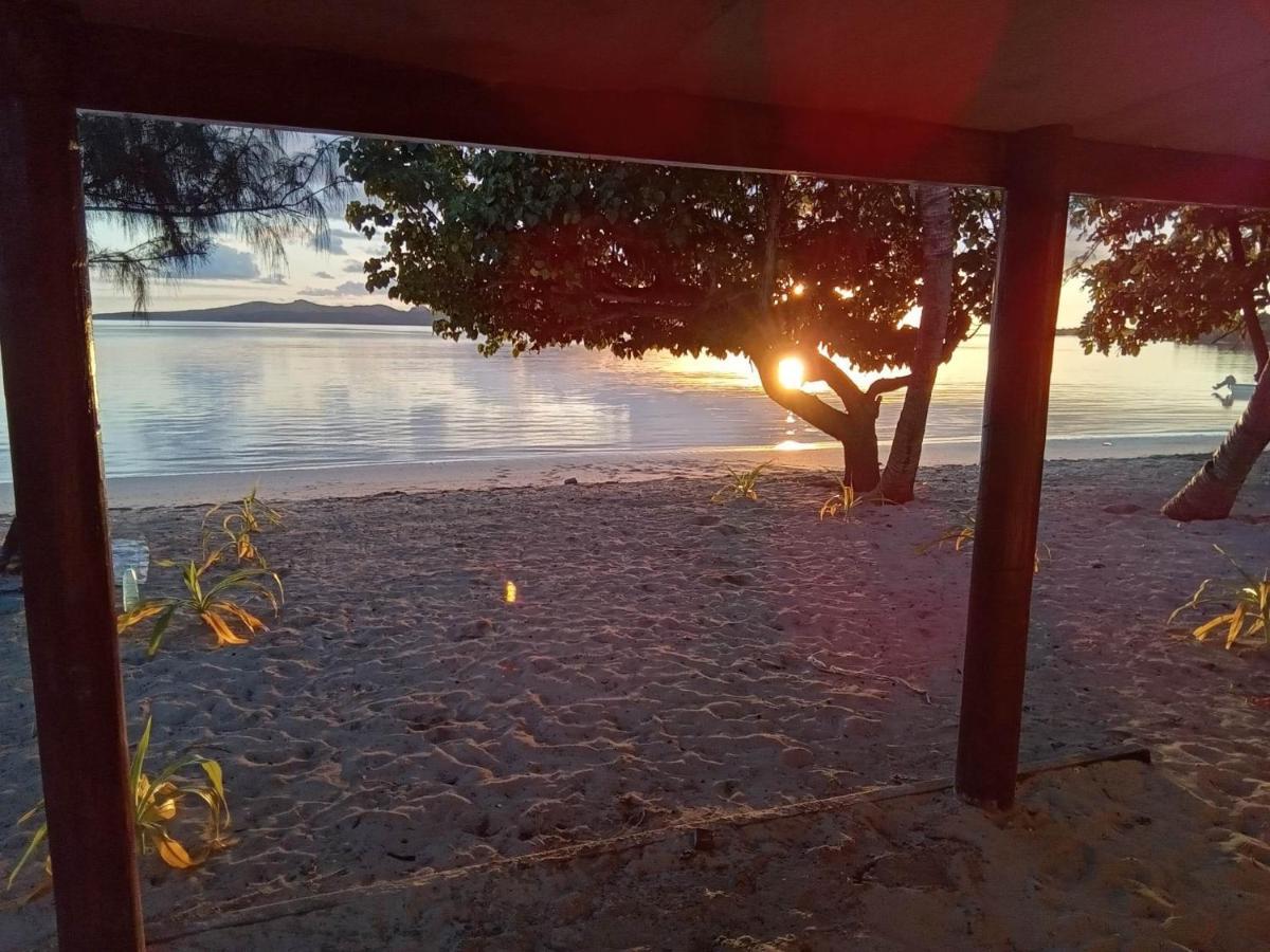 Yasawa Homestays Naisisili Eksteriør bilde